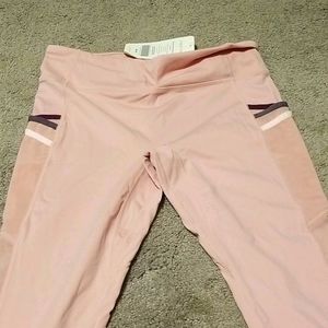 Fabletics capris length leggings